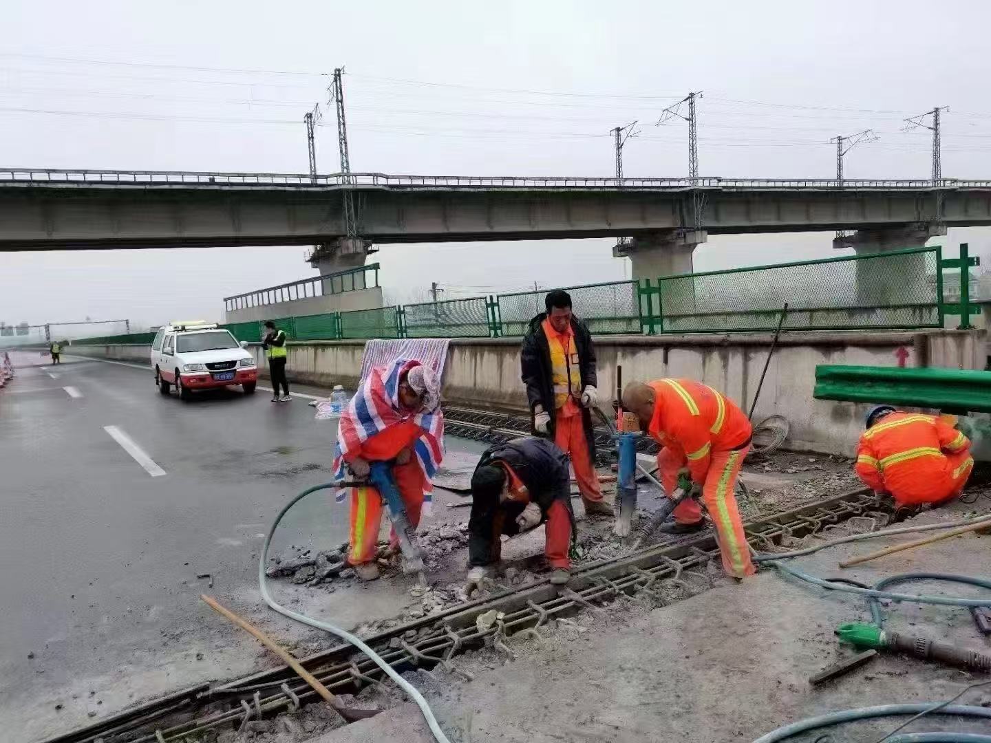 宁江桥梁伸缩缝抢修料